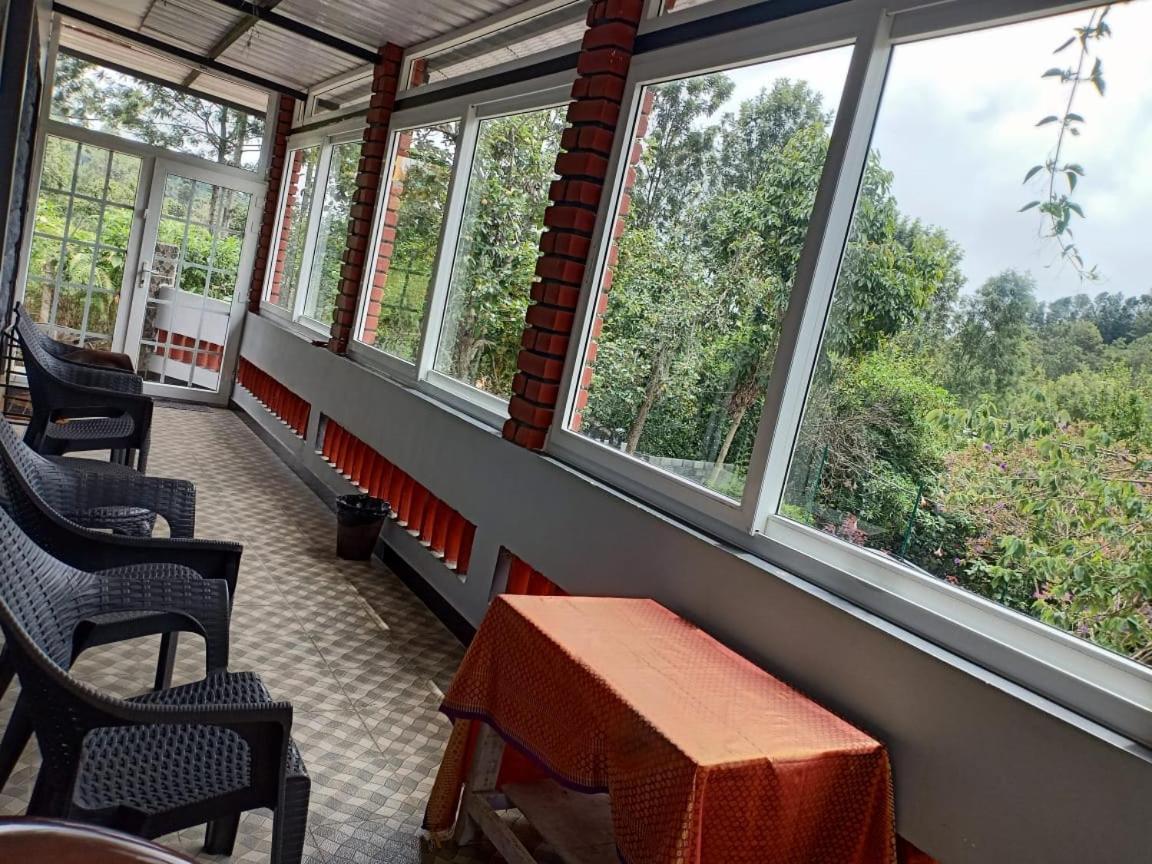 Pear Tree Entire 2Bhk Villa 코타지리 외부 사진